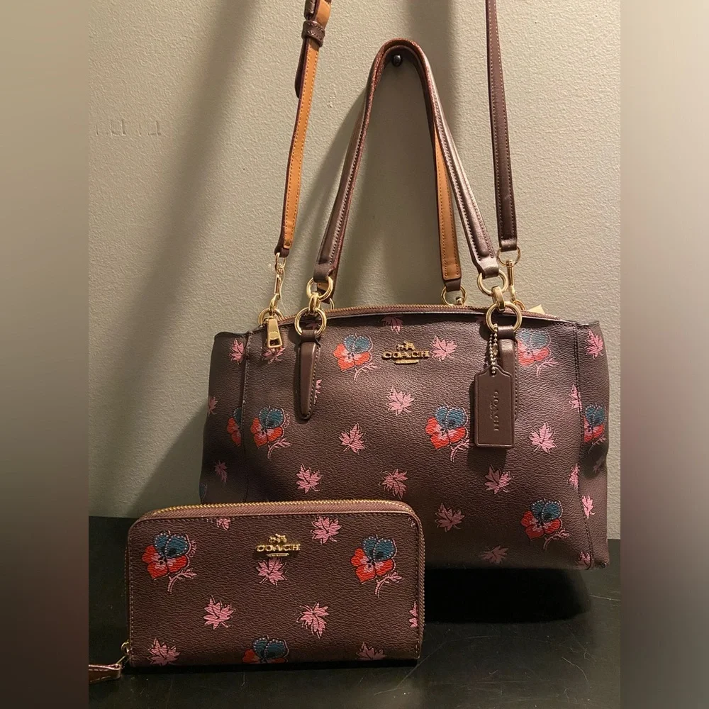 GUC COACH Mini Christie Carryall & Matching Wallet Set Wildflower Print Oxblood - Picture 1 of 15